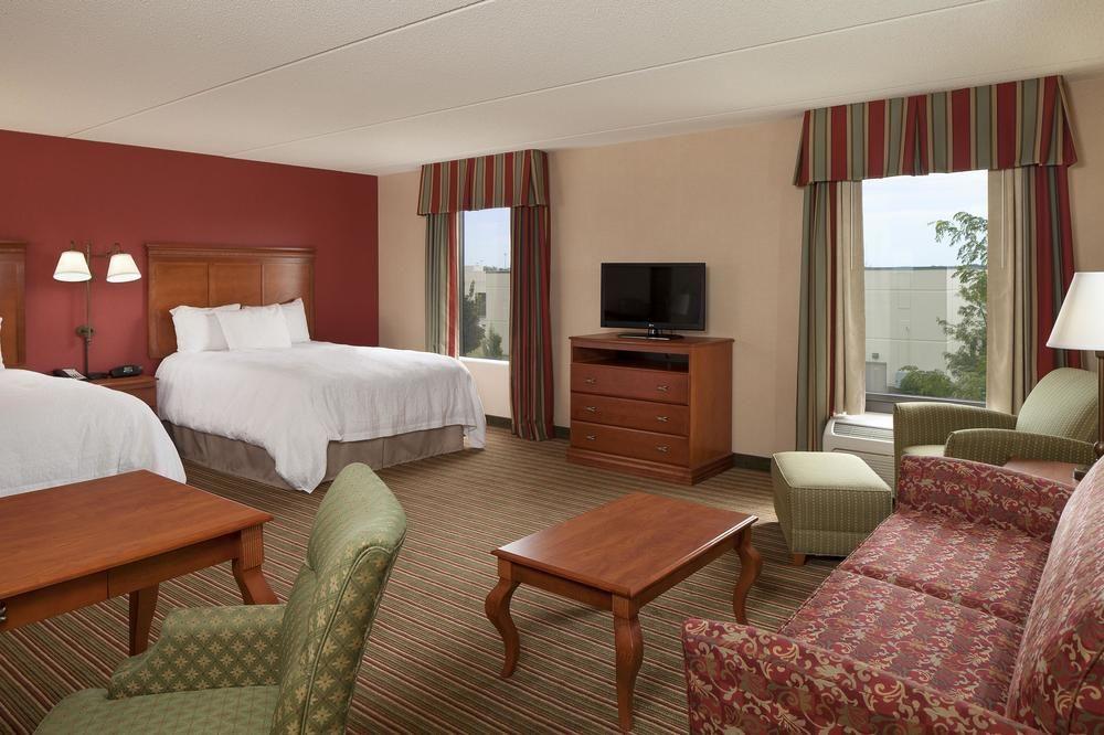 Hampton Inn & Suites Chicago - Libertyville Bagian luar foto