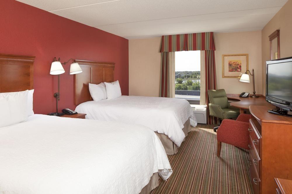 Hampton Inn & Suites Chicago - Libertyville Bagian luar foto