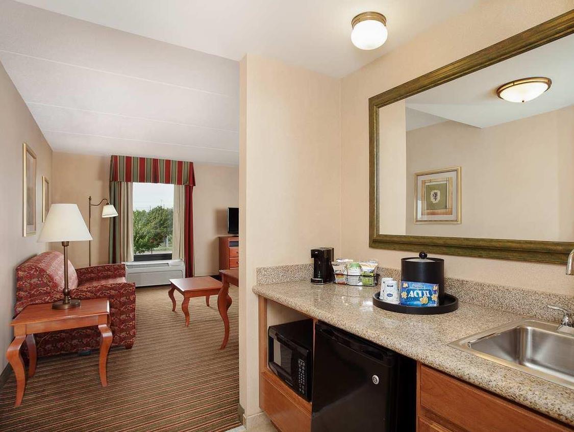 Hampton Inn & Suites Chicago - Libertyville Bagian luar foto