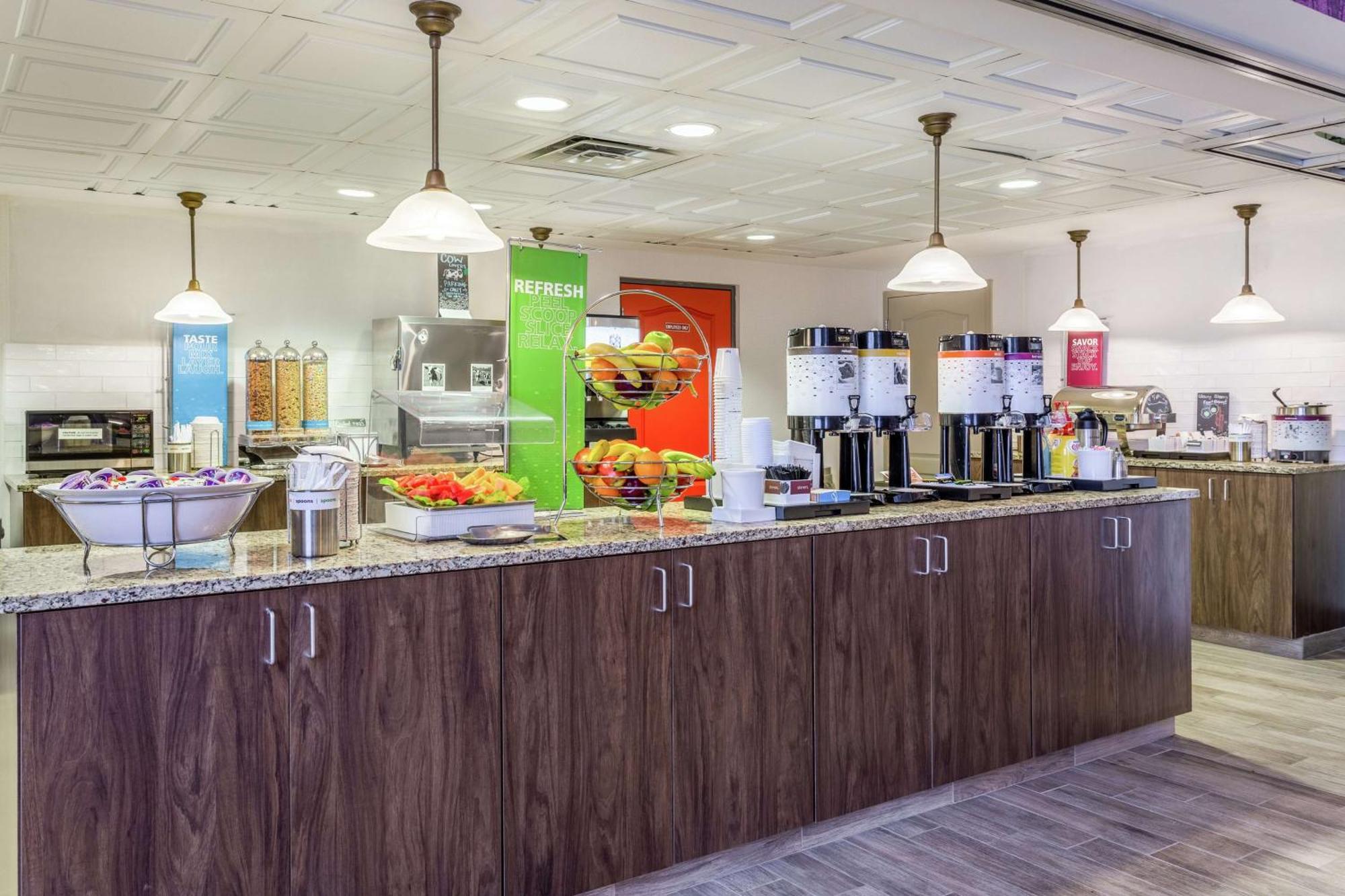 Hampton Inn & Suites Chicago - Libertyville Bagian luar foto