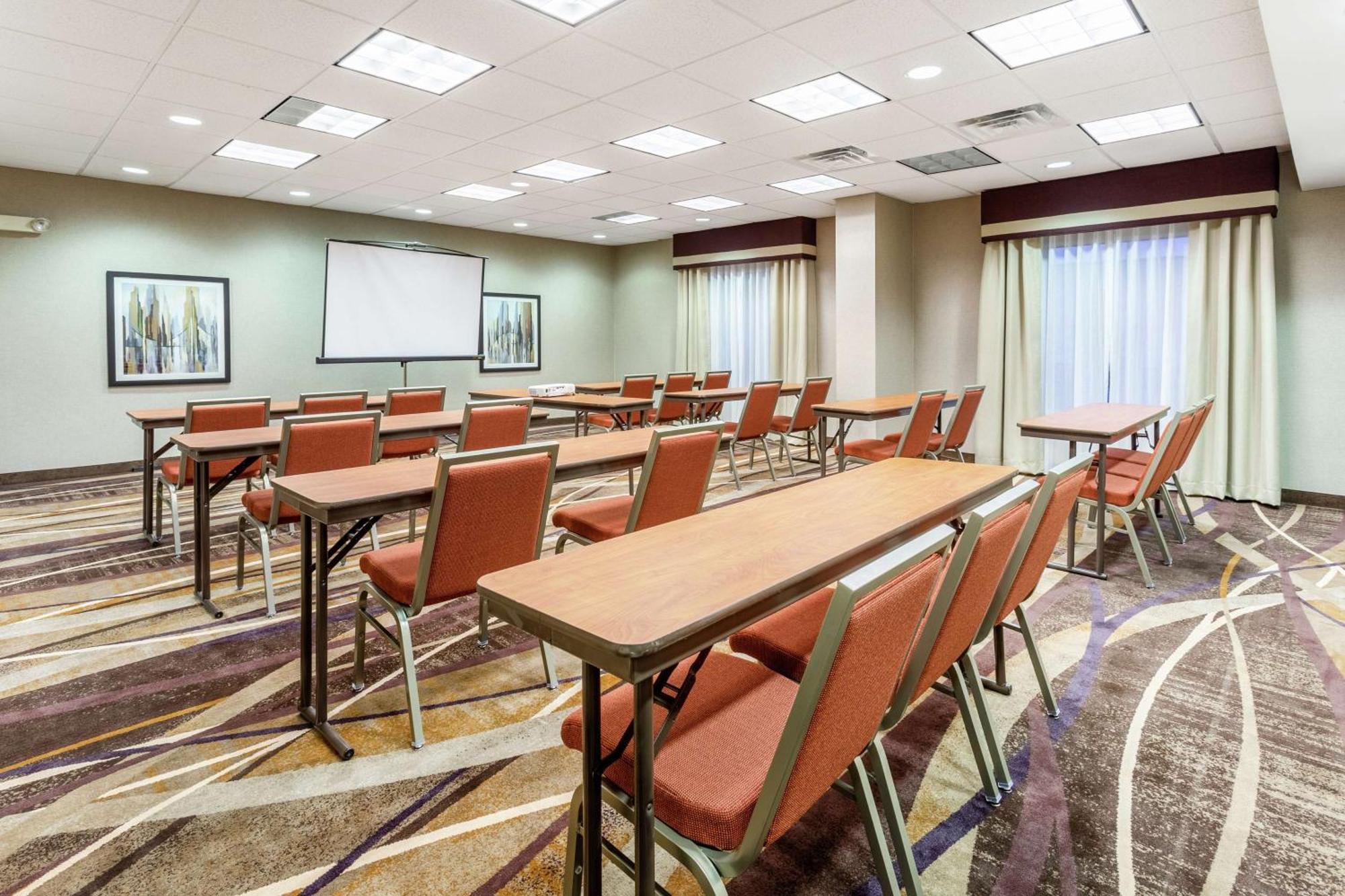 Hampton Inn & Suites Chicago - Libertyville Bagian luar foto